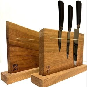 Live edge magnetic knife board